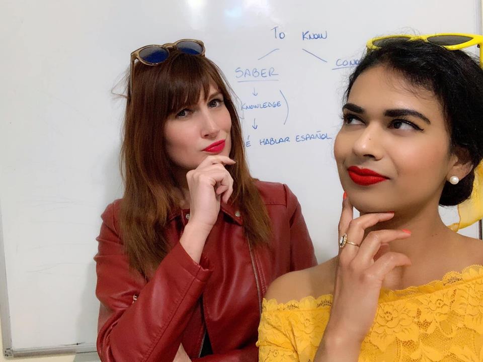 Two Verbum students exploring a Spanish language question together